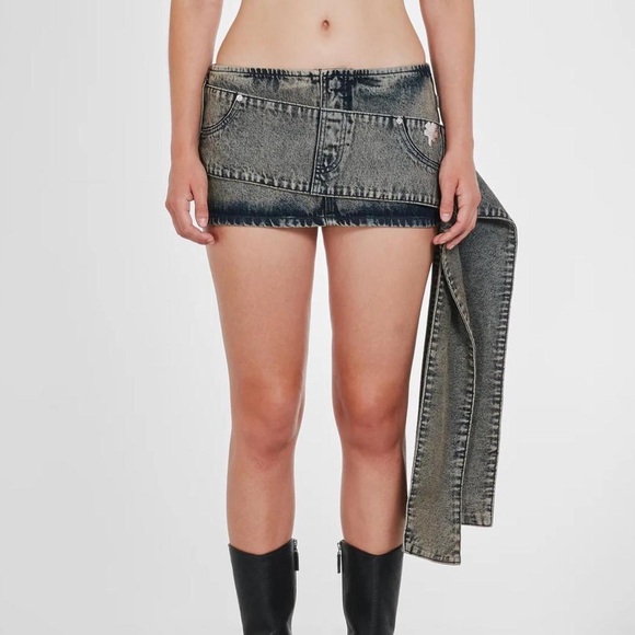 Heaven by Marc Jacobs Denim Mini Skirt